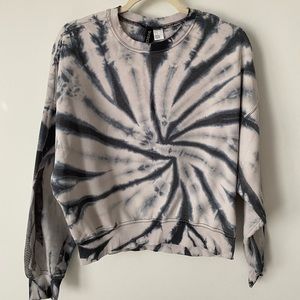 Tie Dye H&M sweatshirt
